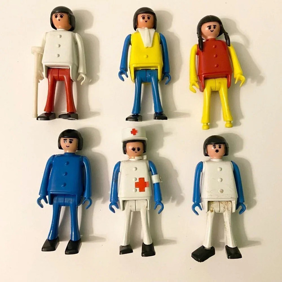 Vintage Play Big West Germany Lot of 18 Figures Plus Accessories - Picture 4 of 13